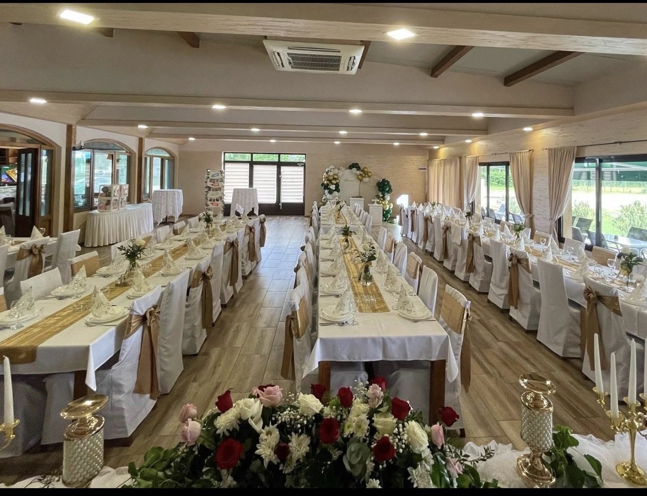Sala Jezero Laminci postavljena za svadbu
